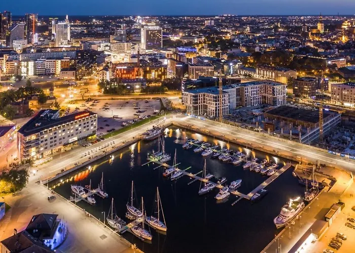 Private Yacht In The Heart Of Båthotell Tallinn